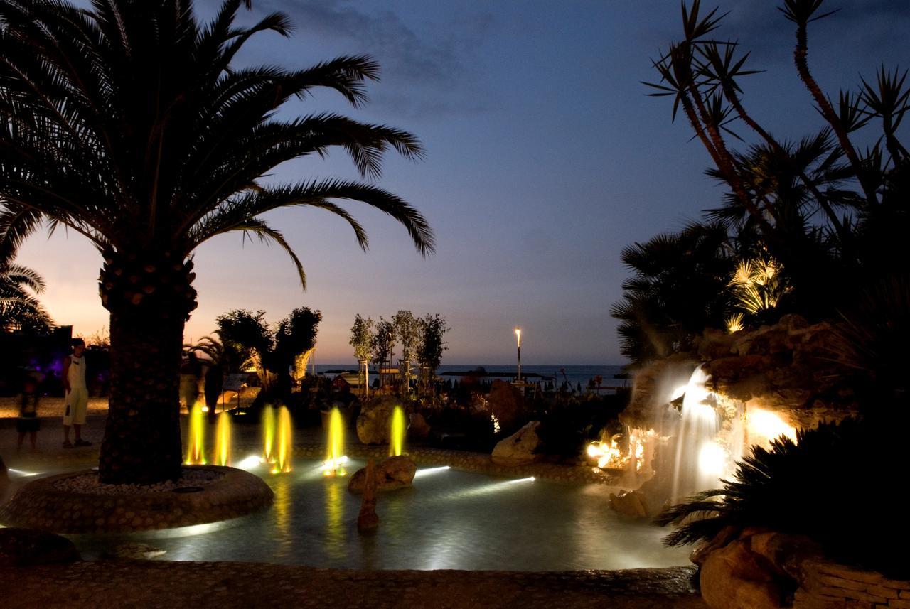 Hotel Dino Σαν Μπενεντέτο ντελ Τρόντο Εξωτερικό φωτογραφία