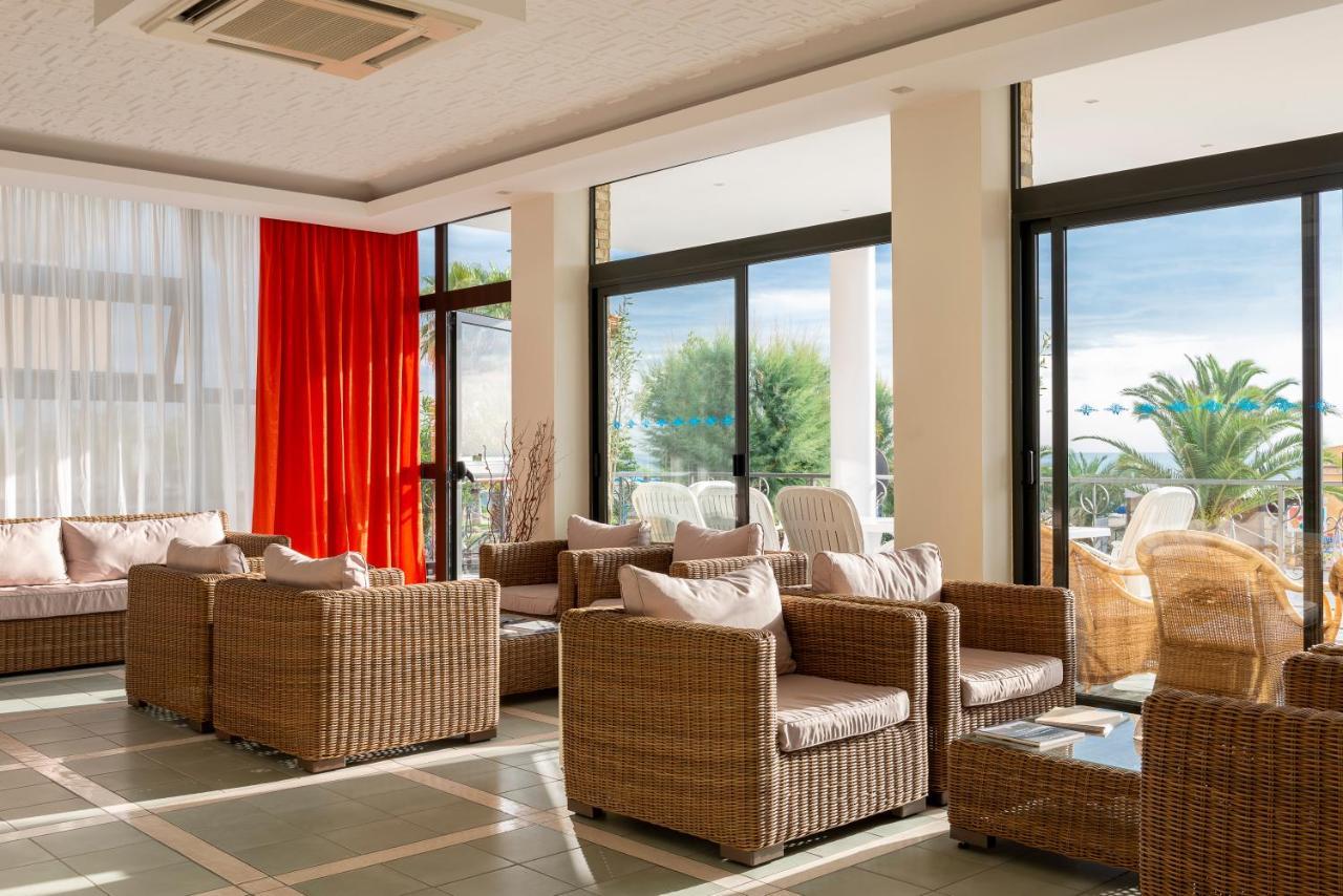 Hotel Dino Σαν Μπενεντέτο ντελ Τρόντο Εξωτερικό φωτογραφία